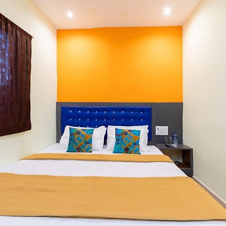 מומביי Hotel Shera Residency מראה חיצוני תמונה